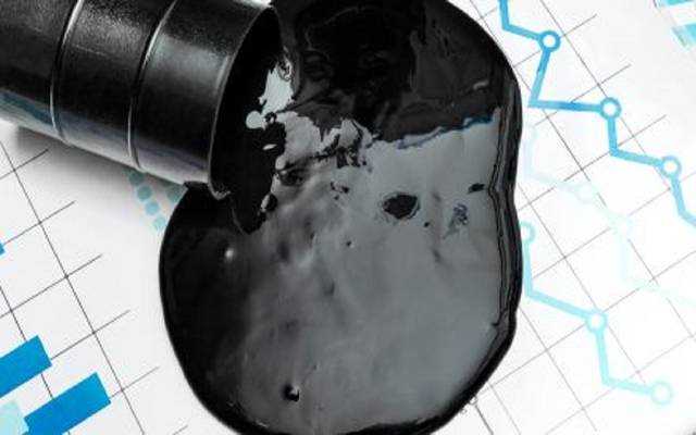 اتفاع أسعار رالنفط بالرغم من تعثر توزيع اللقاح والسلالات الجديدة لفيروس كورونا ..