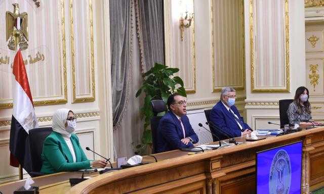 إغلاق المطاعم والمقاهي والمحال التجارية  الـ9 مساءً اعتباراً من غد الخميس