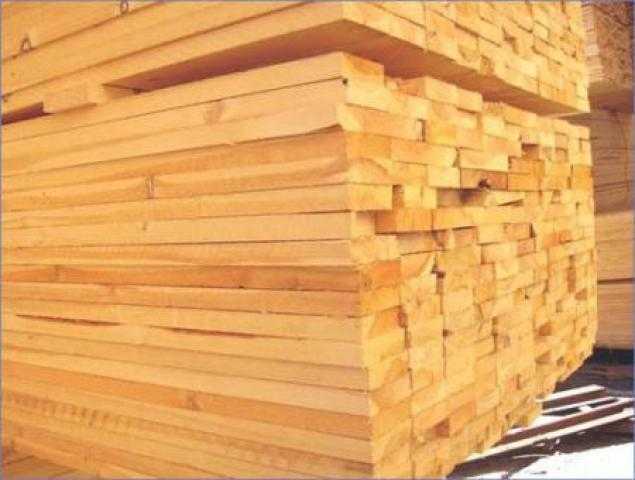 استمرار  تراجع عقود الخشب الاجلة في بورصة شيكاغو نتيجة تباطؤ الطلب الأمريكي