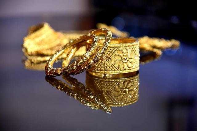 استمرار تراجع أسعار الذهب في السوق المحلي السبت 19 يونيو