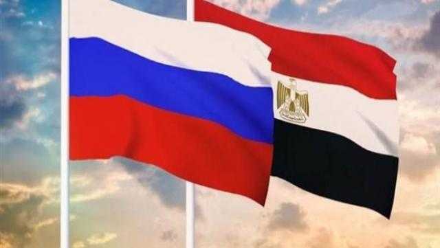 موسكو تبحث مع القاهرة مشاريع بناء السفن والتوسع في انتاج السيارات الروسي بمصر