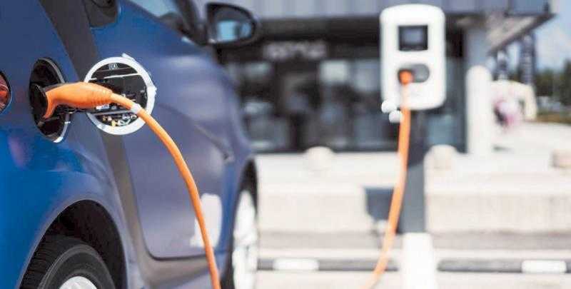 الجزائر تعلن عن البدء في تصنيع أول سيارة كهربائية محلية