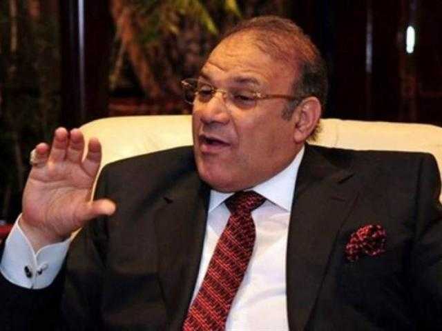 هبوط سهم أسمنت سيناء 9 % فى بداية تداولات الثلاثاء بعد القبض على حسن راتب