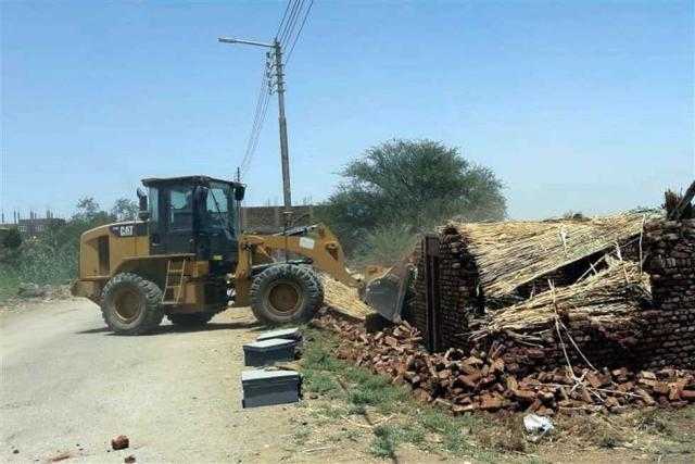 محافظ بني سويف: إزالة 17حالة تعد على مساحة 13 قيراطاً بمركز ناصر