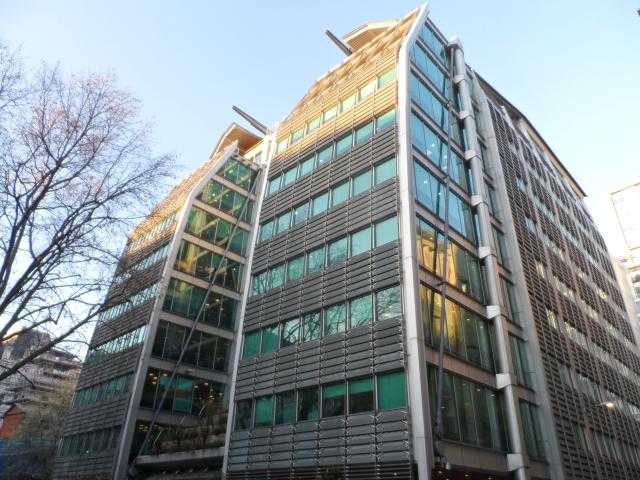 ”لويدز“ البريطانية تعلن عن خطة لشراء 50 ألف منزل بحلول عام 2030