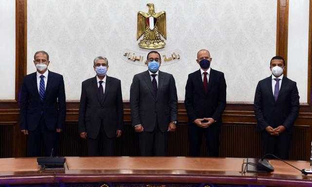 «مدبولي» يناقش مسئولي شركة ”سينمس” الألمانية سبل تطوير صناعة الهيدروجين الأخضر في مصر