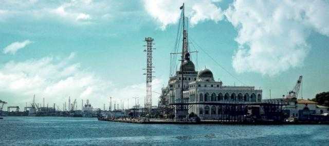 تطوير 592 حوضًا سمكيًا للاستزراع السمكي بقناة السويس