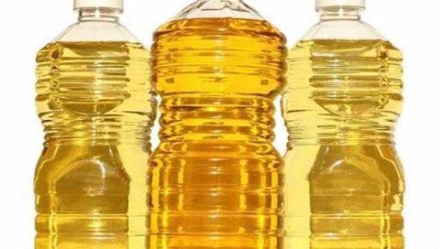 العقود الآجلة لزيت الأولين الماليزي تستقر بالجلسة المسائية بعد ارتفاعها 10 دولارات صباح اليوم