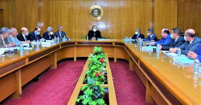 وزيرة التجارة : حريصون على توفير البيئة الجاذبة للمستثمرين