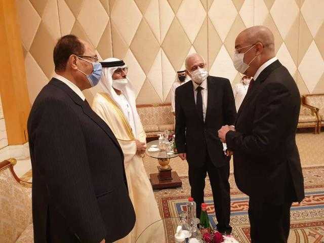 وزير الإسكان يلتقي وزير الطاقة الإماراتي لمناقشة سبل التعاون في قضايا الأمن المائي