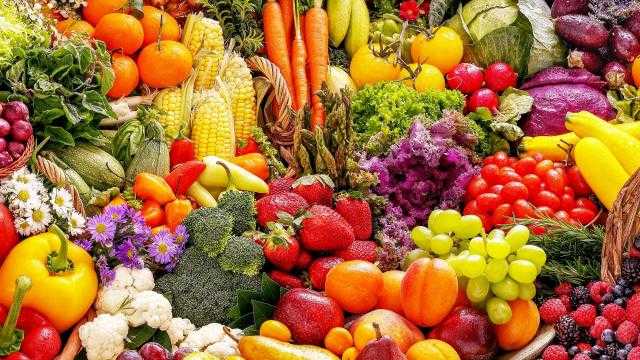 استقرار أسعار الفاكهة بسوق العبور الاربعاء 22 سبتمبر 2021