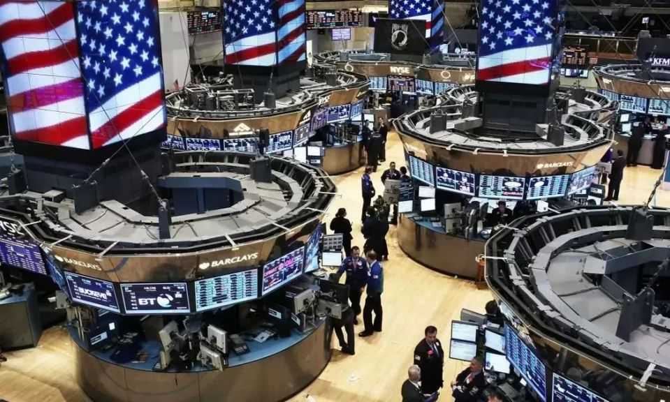 صناديق الأسهم الامريكية تجذب تدفقات بـ 38 مليار دولار في أسبوع