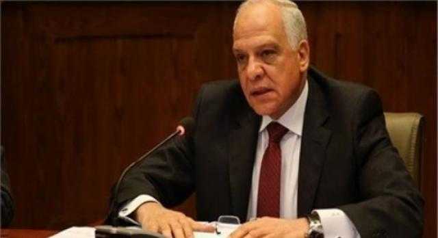 محافظ الجيزة يتابع أعمال رفع المخلفات بحدائق الأهرام