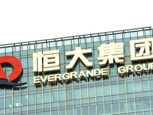 الليرة التركية الأكثر تراجعًا في الأسواق الناشئة بسبب أزمة الصين والطاقة