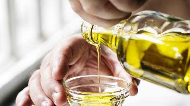 عقود زيت الأولين الآجلة ترتفع بنسبة 0.38% في ختام تداولات الأسبوع