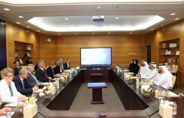 وفد بافاريا الألماني يبحث سبل تطوير مجالات الطاقة في الإمارات