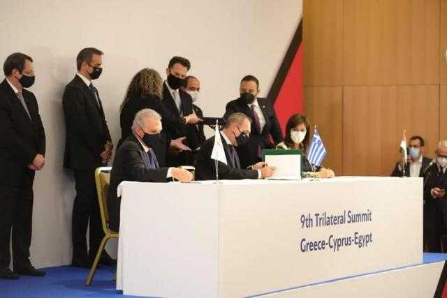 وزيرة الهجرة تشارك في فعاليات القمة الثلاثية التاسعة بين ”مصر وقبرص واليونان”