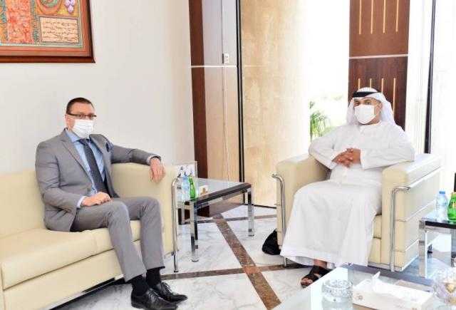 غرفة أبوظبي تبحث تعزيز التعاون الاقتصادي مع منطقة نوفغورود الروسية