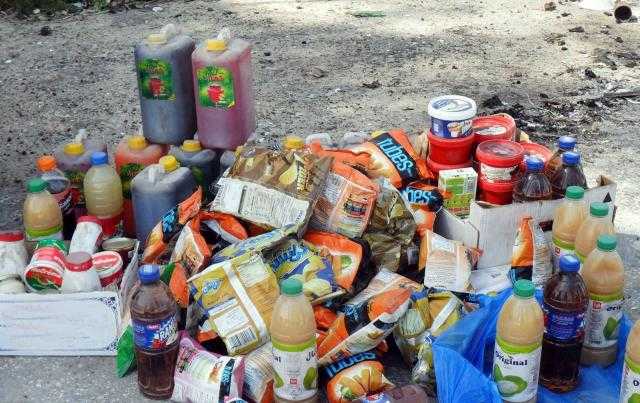 ضبط وإعدام أطنان غذائية متنوعة وإغلاق 11 ألف منشأة بمحافظات الجمهورية
