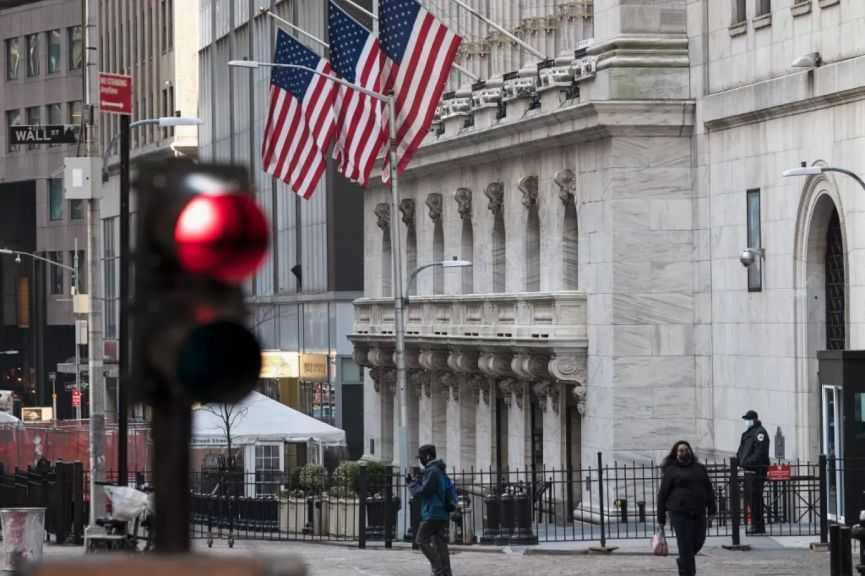 مؤشر الخوف في وول ستريت يقفز 12% وسط مخاوف بشأن سوق العمل الأمريكي