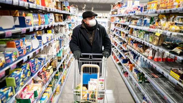 صعود مبيعات التجزئة الألمانية لعام 2021 رغم قيود فيروس كورونا