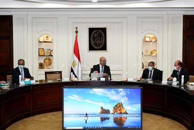 الجزار يترأس اجتماع لجنة متابعة تنفيذ المبادرة الرئاسية «حياة كريمة» لتطوير الريف المصري