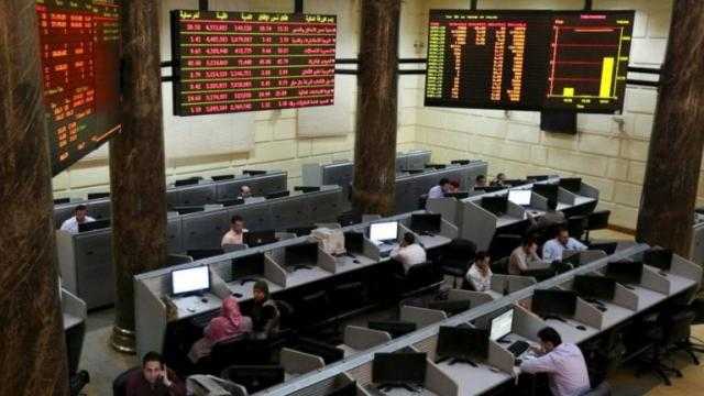 البورصة المصرية تتكبد خسائر سوقية 8.4 مليار جنيه في ختام أولي جلسات الأسبوع