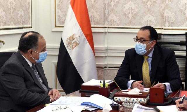 متابعة إصدار الصكوك السيادية.. ومناقشة مطالب رؤساء وممثلي المجالس التصديرية