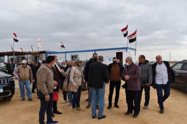 جولة تفقدية لمسئولي «الإسكان» لمتابعة سير العمل بمدينة السويس الجديدة