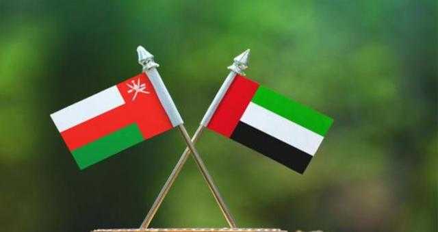 الإمارات وسلطنة عمان يبحثان سبل تعزيز التعاون التجاري والاستثماري