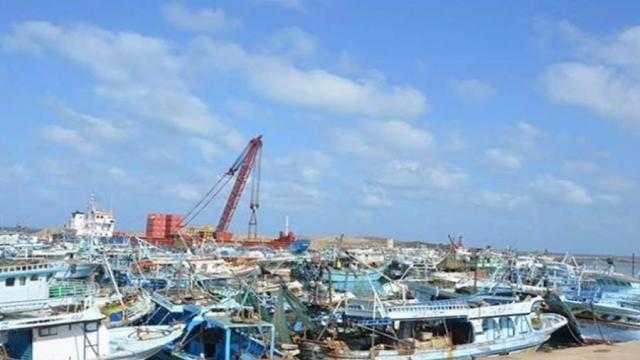استئناف حركة الملاحة البحرية بميناء الصيد بالبرلس
