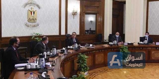 مدبولي يستعرض إجراءات تنشيط البورصة المصرية وجذب الاستثمارات الأجنبية
