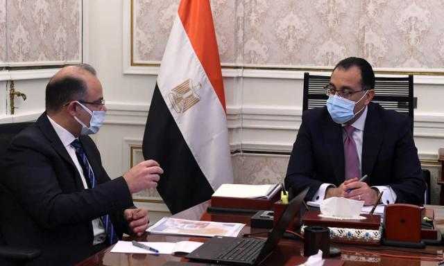 مدبولي: نحرص على التنسيق الدائم مع إدارة البورصة لتحقيق الشمول المالي والاستثماري