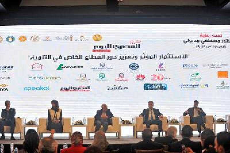 مساعد وزير التموين: زجاجة «الزيت» بـ23 جنيهًا والدولة تتحمل باقي تكلفتها الأساسية