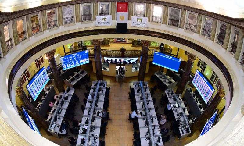 البورصة المصرية في المنطقة الخضراء بافتتاح تداولات جلسة منتصف الأسبوع