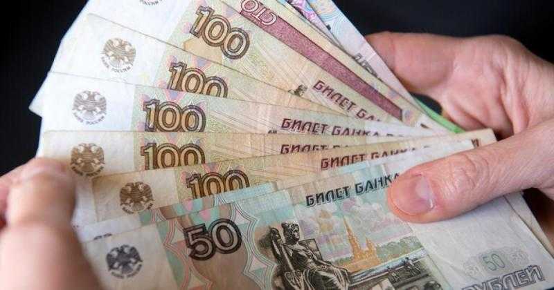الروبل الروسي يصعد أمام اليورو إلى أعلى مستوى في 7 سنوات