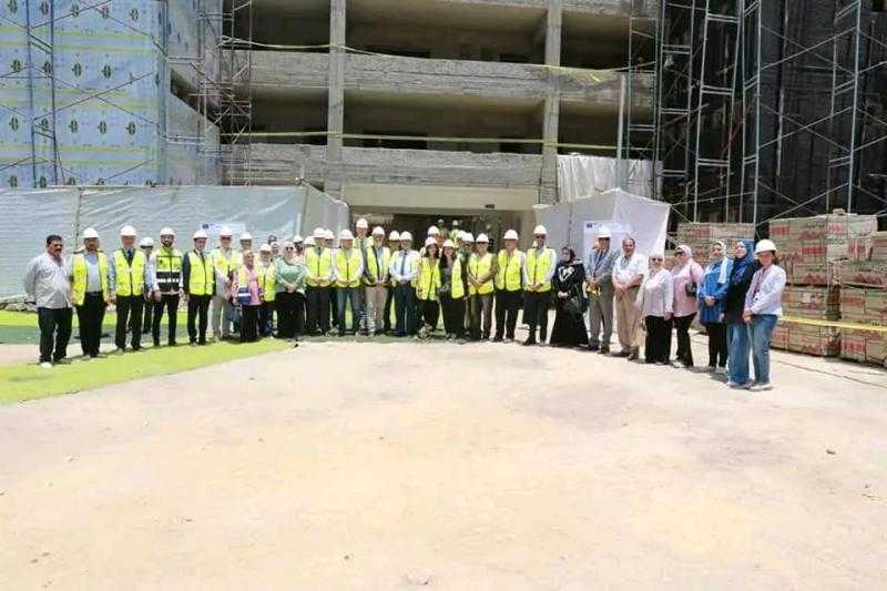 رئيس هيئة التخطيط العمراني يتفقد أعمال تطوير مدرسة الخصوص بالقليوبية
