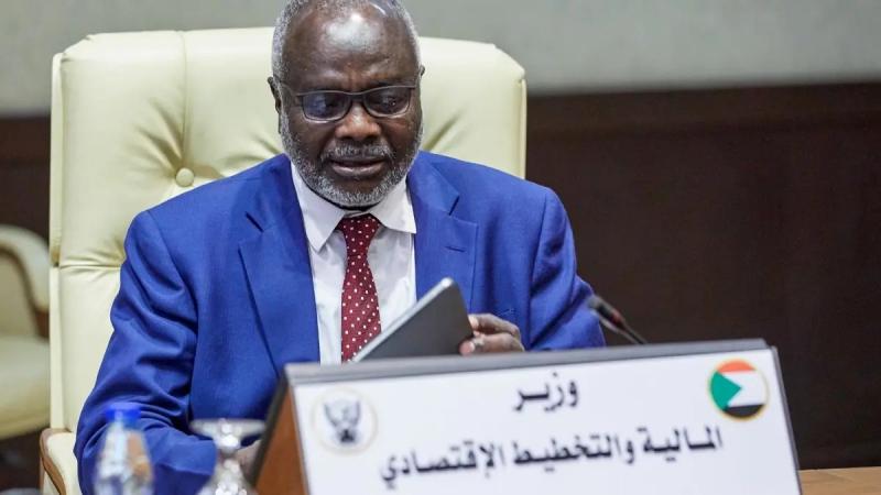 وزير المالية السوداني يلتقي بمدير المنظمة العربية للتنمية الزراعية