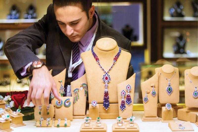 معرض «جواهر الإمارات» منصة إكسبو الشارقة لدعم صناعة الذهب والمجوهرات محليًا