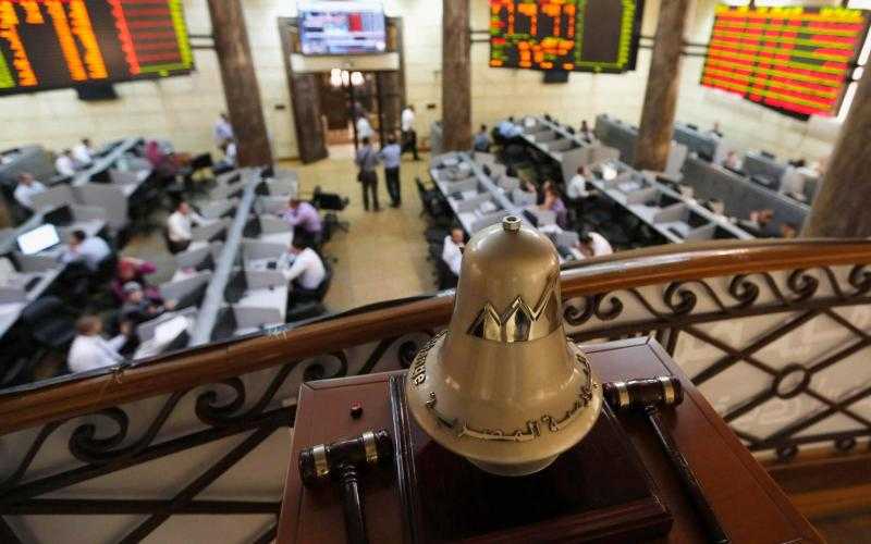 هبوط جماعي لمؤشرات البورصة المصرية بمنتصف تداولات الثلاثاء