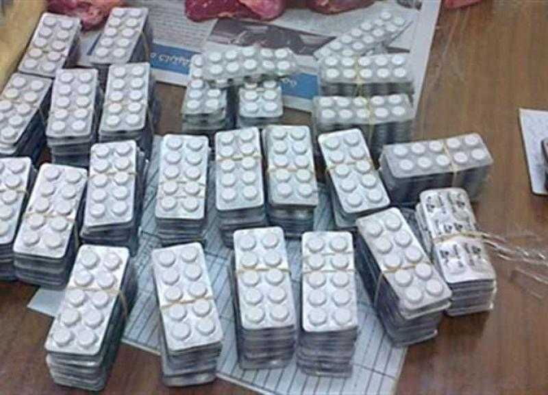 جمارك مطار الغردقة تضبط محاولة تهريب عدد من الأقراص المخدرة