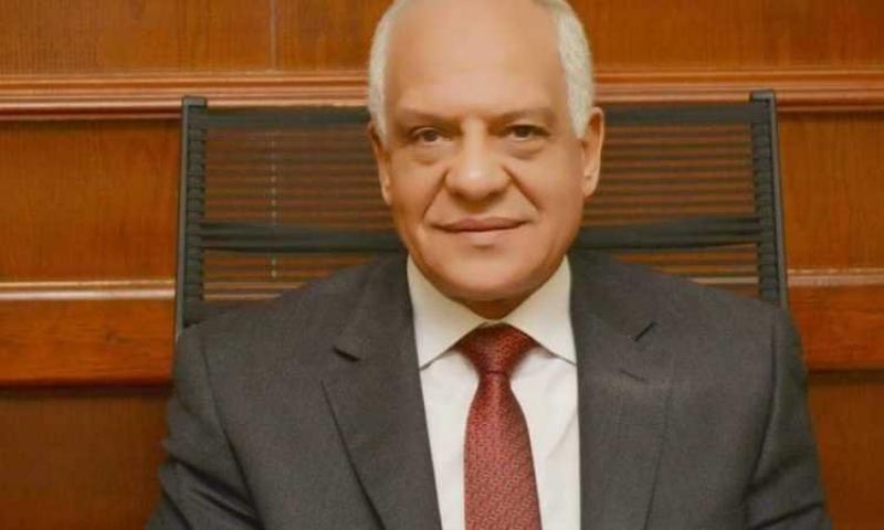 ضبط 700 طن سلع تموينية ومواد غذائية في الجيزة بقصد احتكارها
