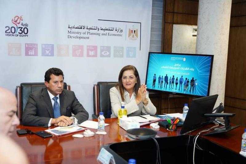 وزيرا التخطيط والشباب والرياضة يبحثان الاستعداد لمؤتمر تغير المناخ