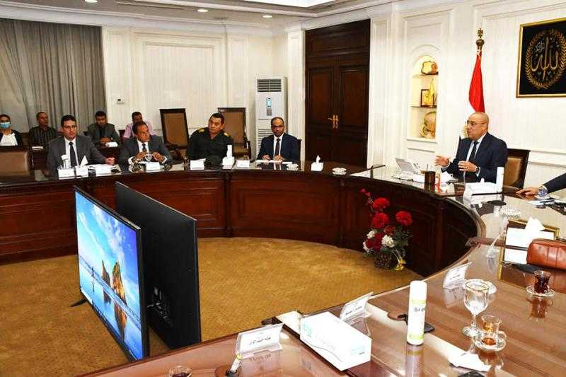 وزير الإسكان يشدد على إسراع تنفيذ تطوير موقع التجلي الأعظم
