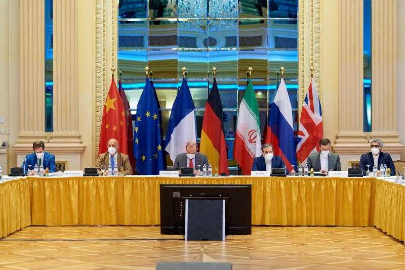 فرنسا وبريطانيا وألمانيا: موقف إيران يعرض المحادثات النووية للخطر