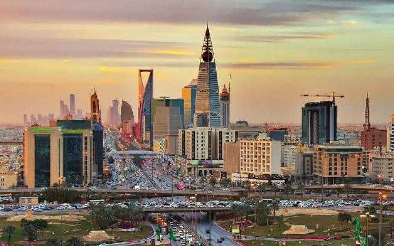 توقعات بنمو الاقتصاد السعودي خلال 2022 لأعلى مستوى منذ 10 أعوام
