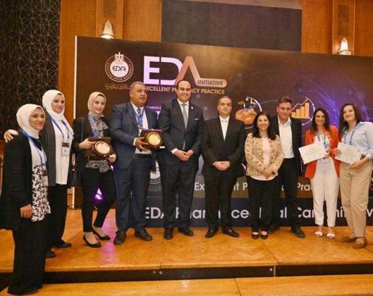 رئيس هيئة الرعاية الصحية يشيد بمجهودات تطوير صناعة الدواء وتوفيره بجودة عالمية
