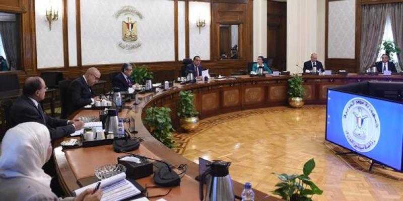 مدبولي يتابع الموقف التنفيذي لأعمال تطوير منطقة شق الثعبان