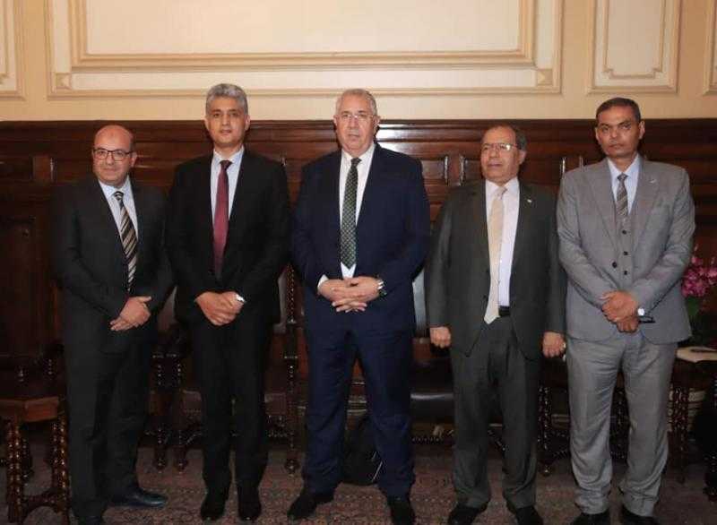 «القصير» يؤكد أهمية وضع استراتيجية لدول إفريقيا لمواجهة التغيرات المناخية
