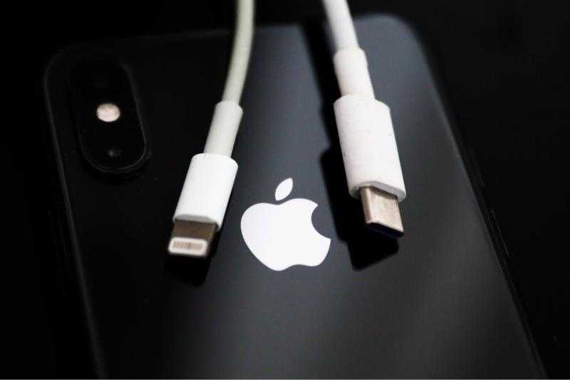 امتثالًا لقواعد أوروبا.. أيفون يستخدم شاحن «USB-C» في الأجهزة الجديدة
